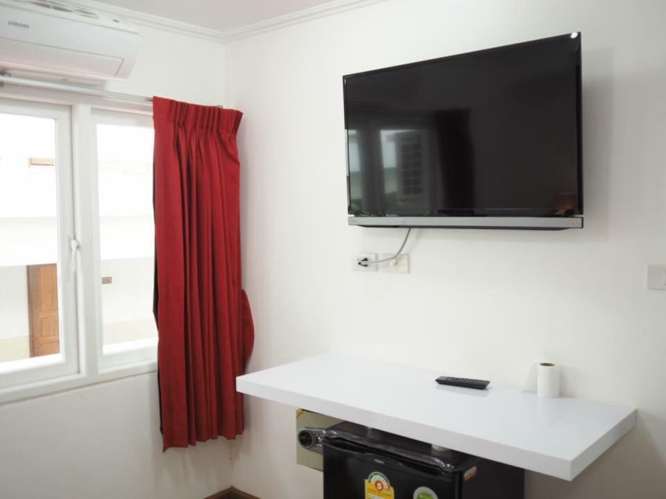 Pook Swan House Hotel Pattaya Quarto foto